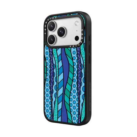 WAVES BY ROMERO BRITTO