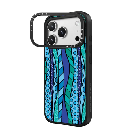 WAVES BY ROMERO BRITTO