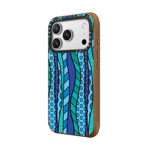 WAVES BY ROMERO BRITTO