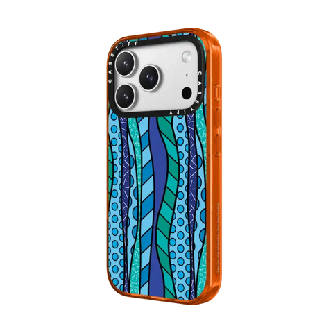 WAVES BY ROMERO BRITTO