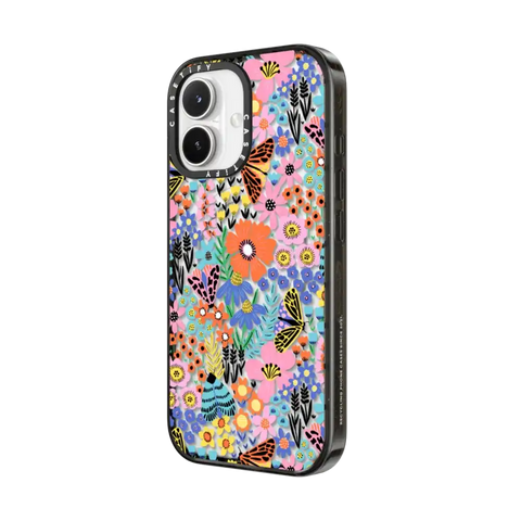 Butterfly Moth Flower Meadow - Floral Summer Pattern