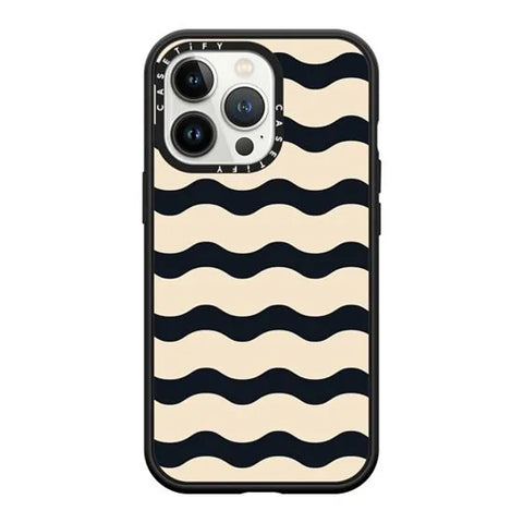 Black And White Wavy Stripe