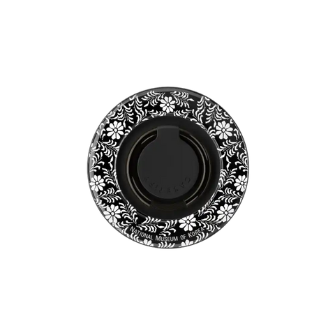 NMK Chrysanthemum Scroll Snappy Ring Holder