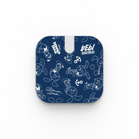 Donald Duck Medley Pattern PowerThru 2-in-1 Charging Stand