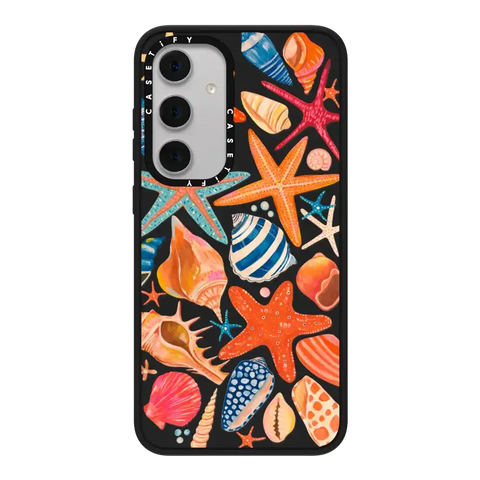 Sea Shells by Grace Andersson