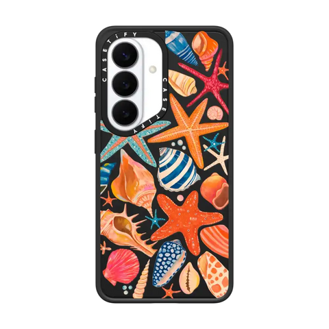 Sea Shells by Grace Andersson
