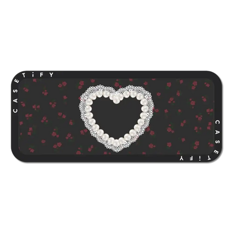 Gothic Pearly Heart