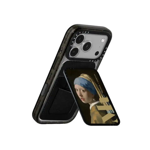 Girl with a Pearl Earring Snappy Cardholder Stand