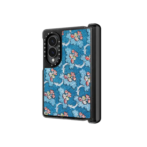 V&A Rococo Edit, Silk Wildflowers Case