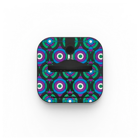 V&A Geometry Edit, Bullseye 3 PowerThru 2-in-1 Charging Stand