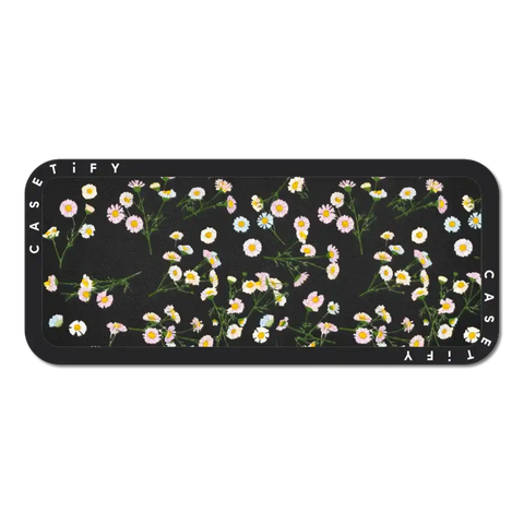 Pressed flowers dainty