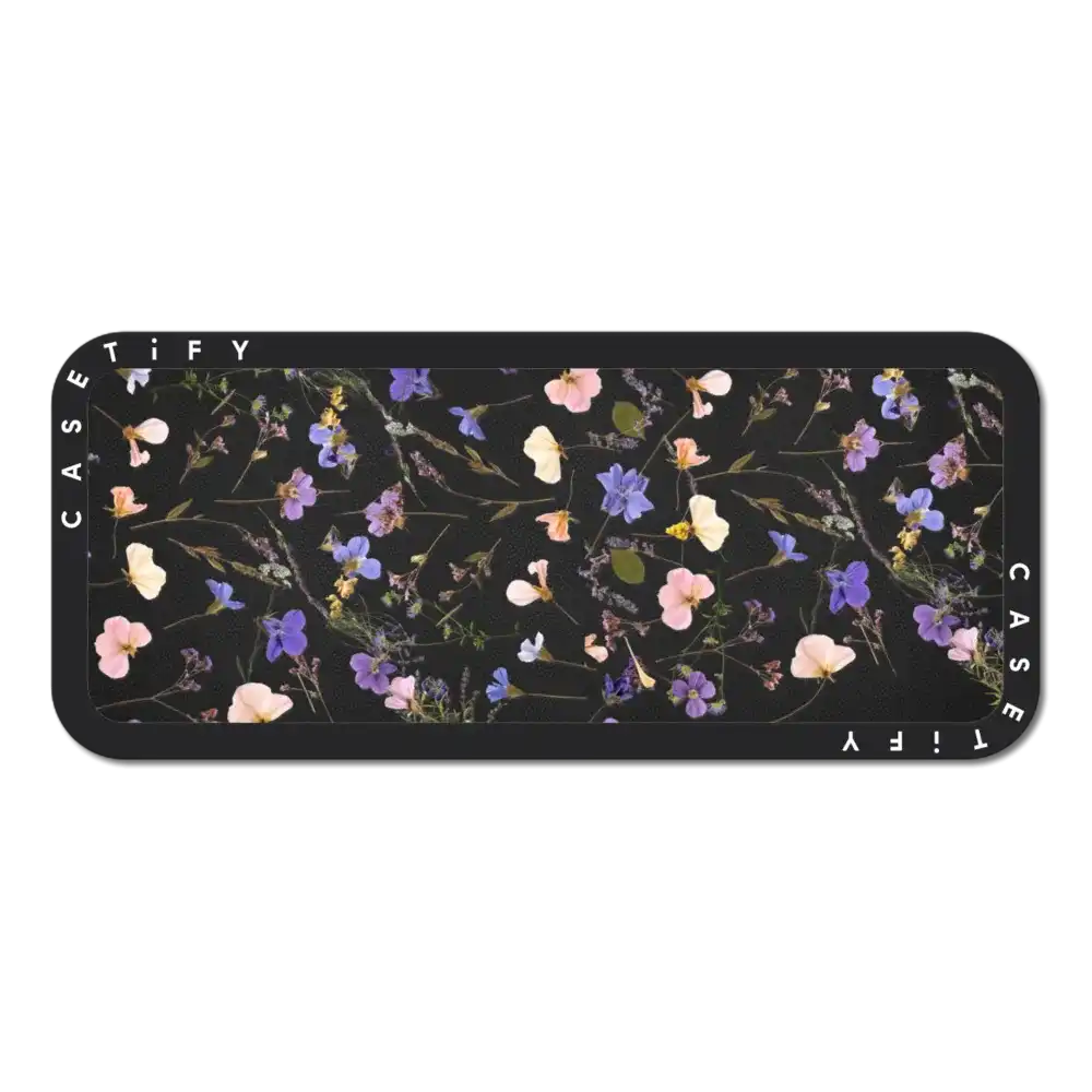 Pressed flowers Violet