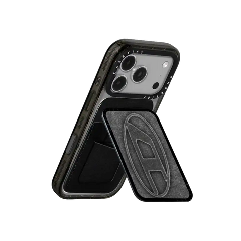 Black Denim Oval D Snappy Cardholder Stand