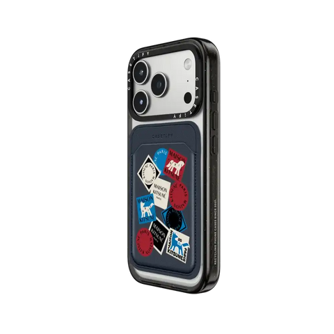 Maison Kitsuné Art Gallery Fox Sticker Snappy Wallet
