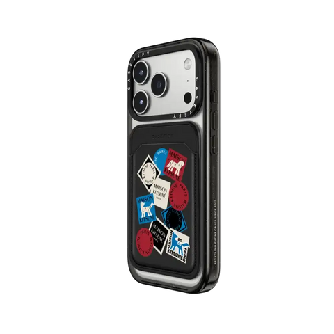 Maison Kitsuné Art Gallery Fox Sticker Snappy Wallet