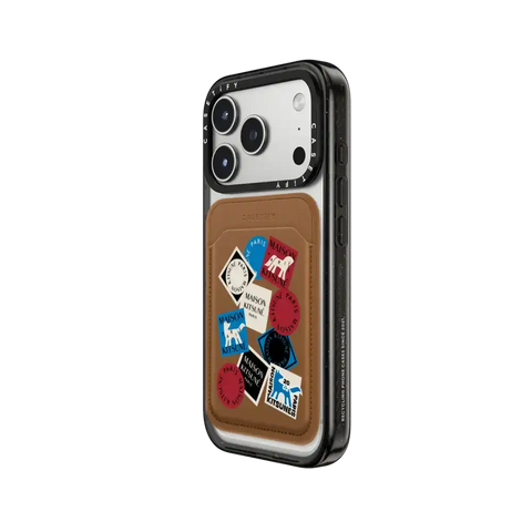Maison Kitsuné Art Gallery Fox Sticker Snappy Wallet