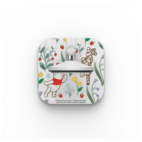 Winnie The Pooh Embroidered Floral Pattern 2-in-1 Charging Stand