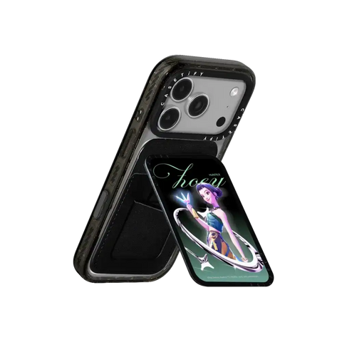 HUNTR/X Zoey Snappy Cardholder Stand