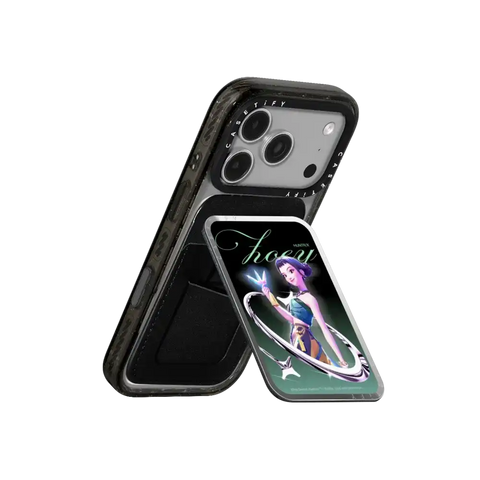 HUNTR/X Zoey Snappy Cardholder Stand