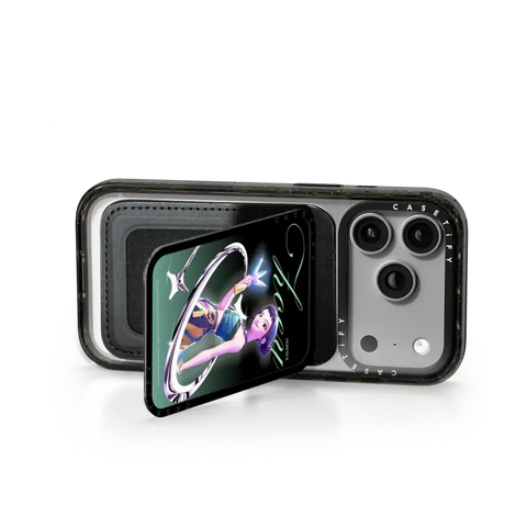 HUNTR/X Zoey Snappy Cardholder Stand